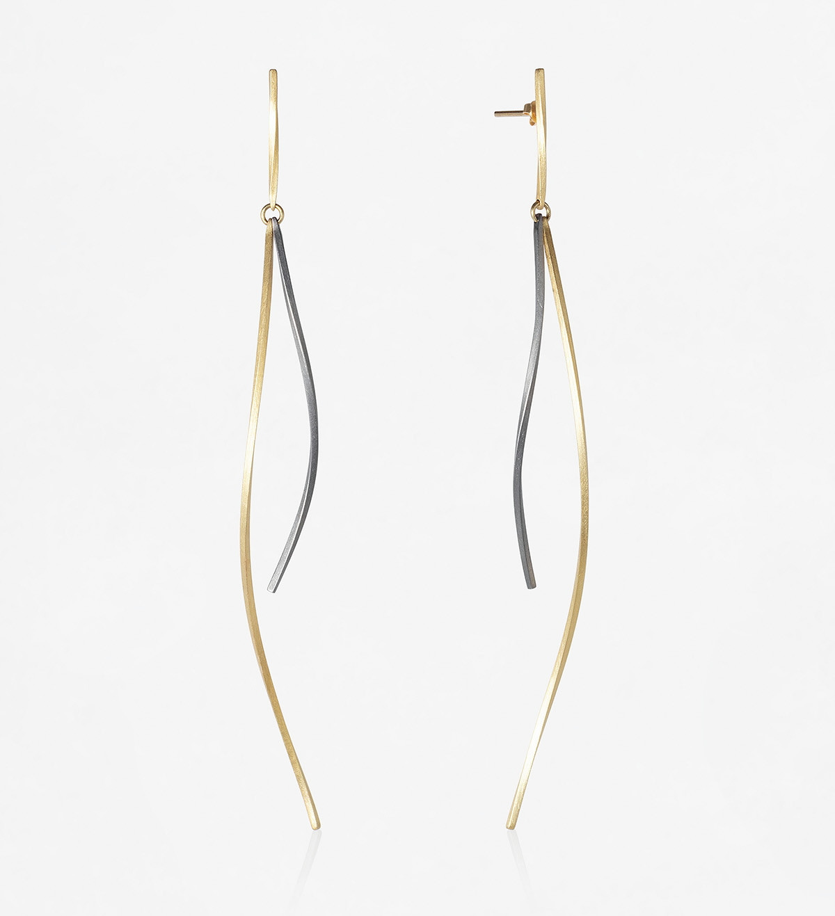 18k gold and titanium earrings Pinassa 110mm